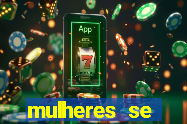 mulheres se exibindo ao vivo